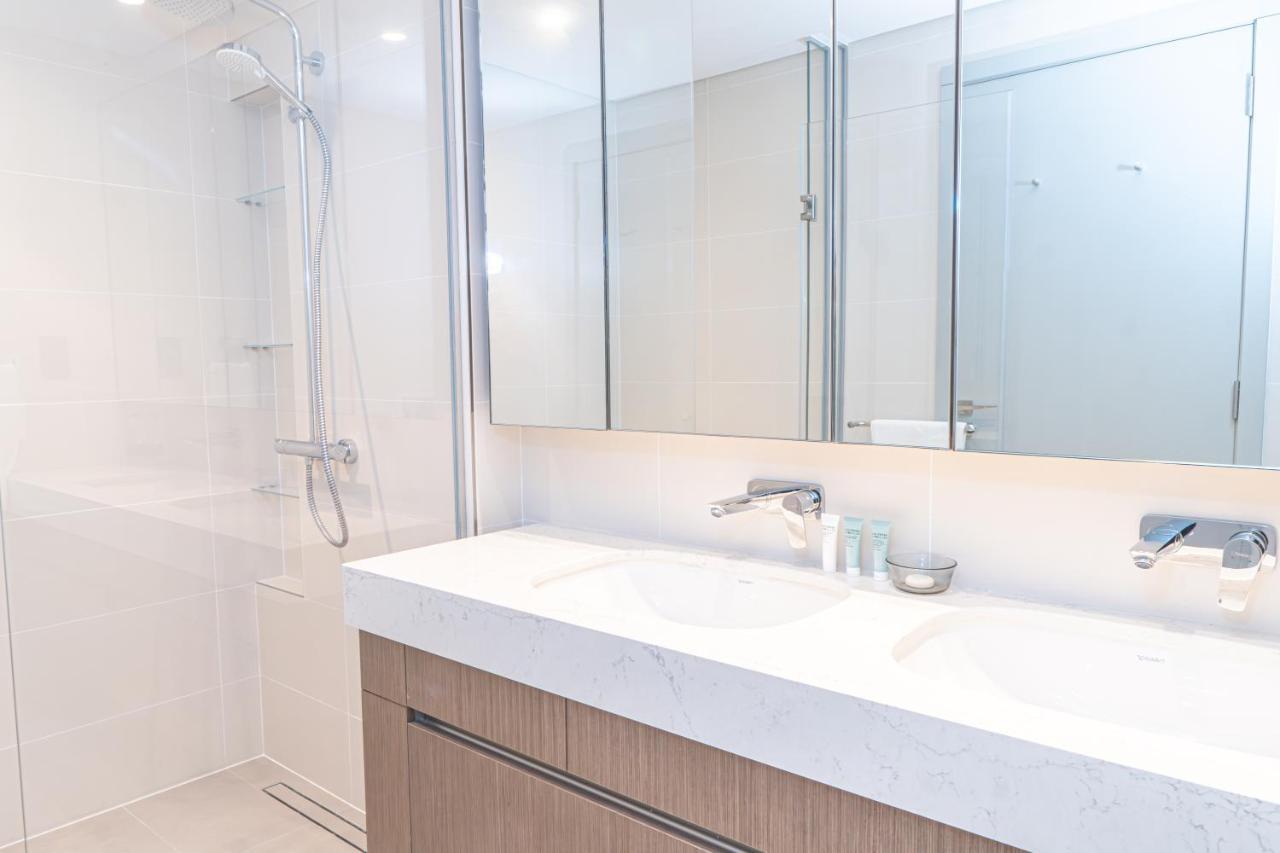 Your Luxury Beachfront Living Appartement *