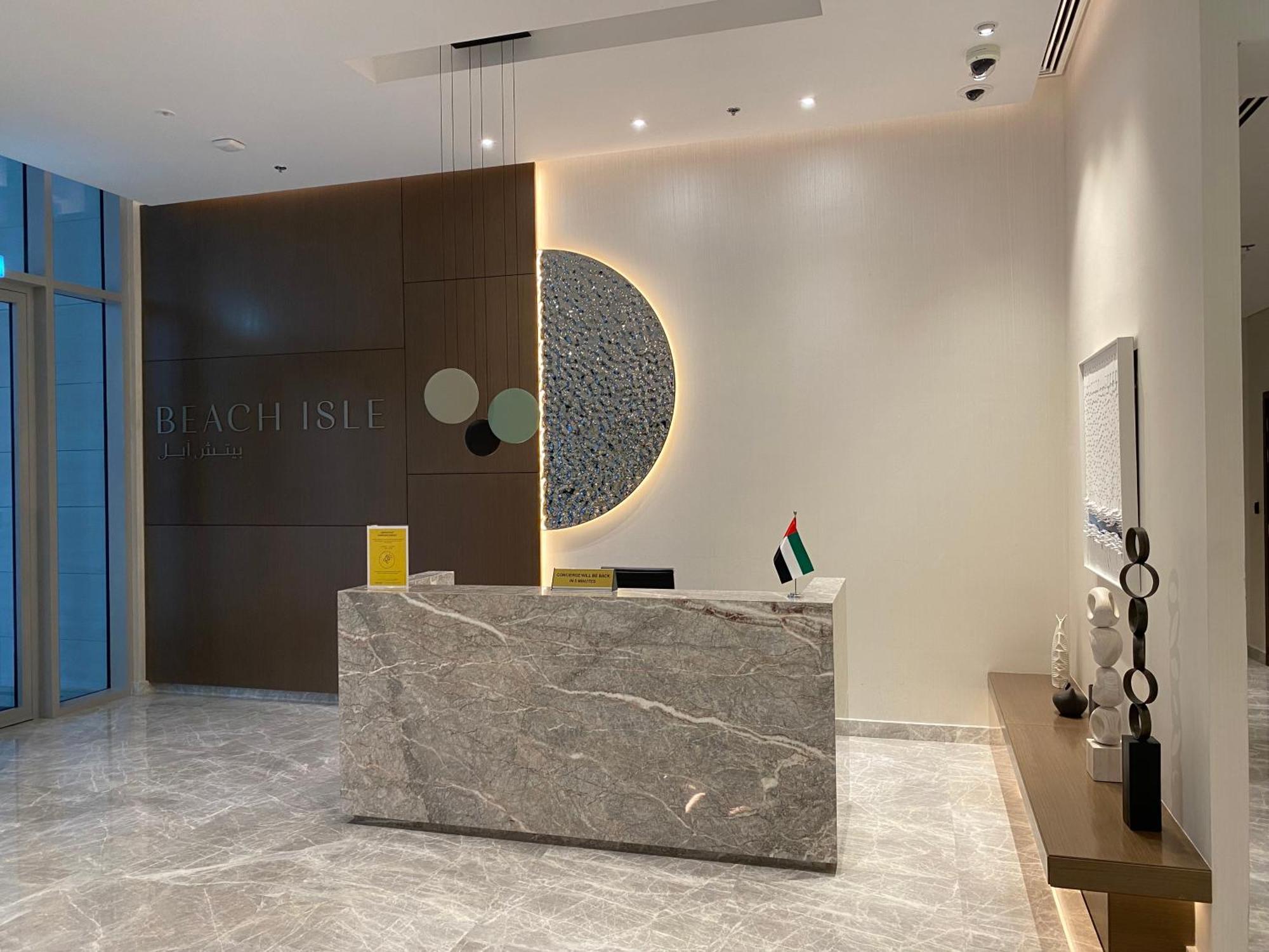 Your Luxury Beachfront Living Appartement